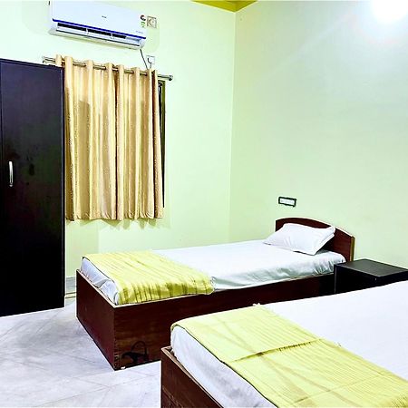 Hotel Manokamna Bodh Gaya Exterior photo